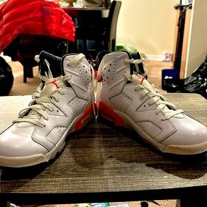 Slightly Used Air Jordan’s 8.5 men’s